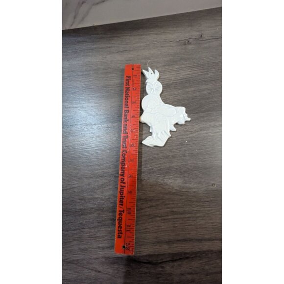 vintage White Ceramic Nativity Scene Christmas Ornament 5" With Luke 2 Verse - Picture 5 of 5